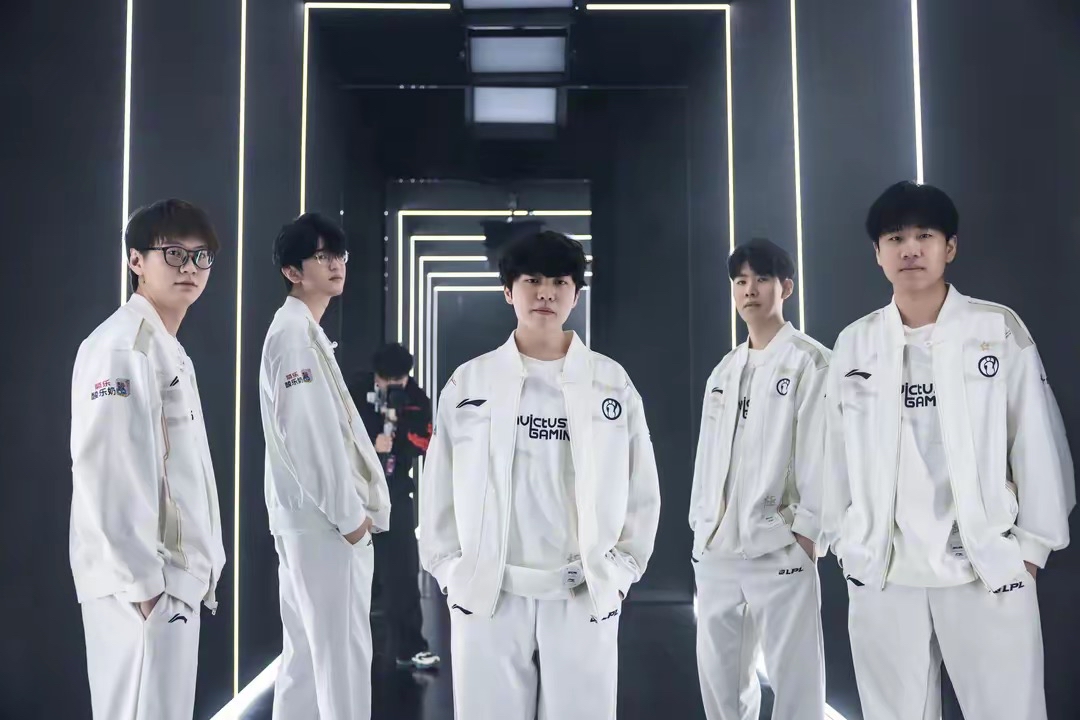 腰部是连接 腰部是连接