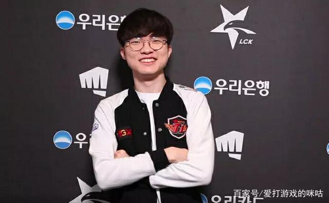 她曾跟多家 她曾跟多家