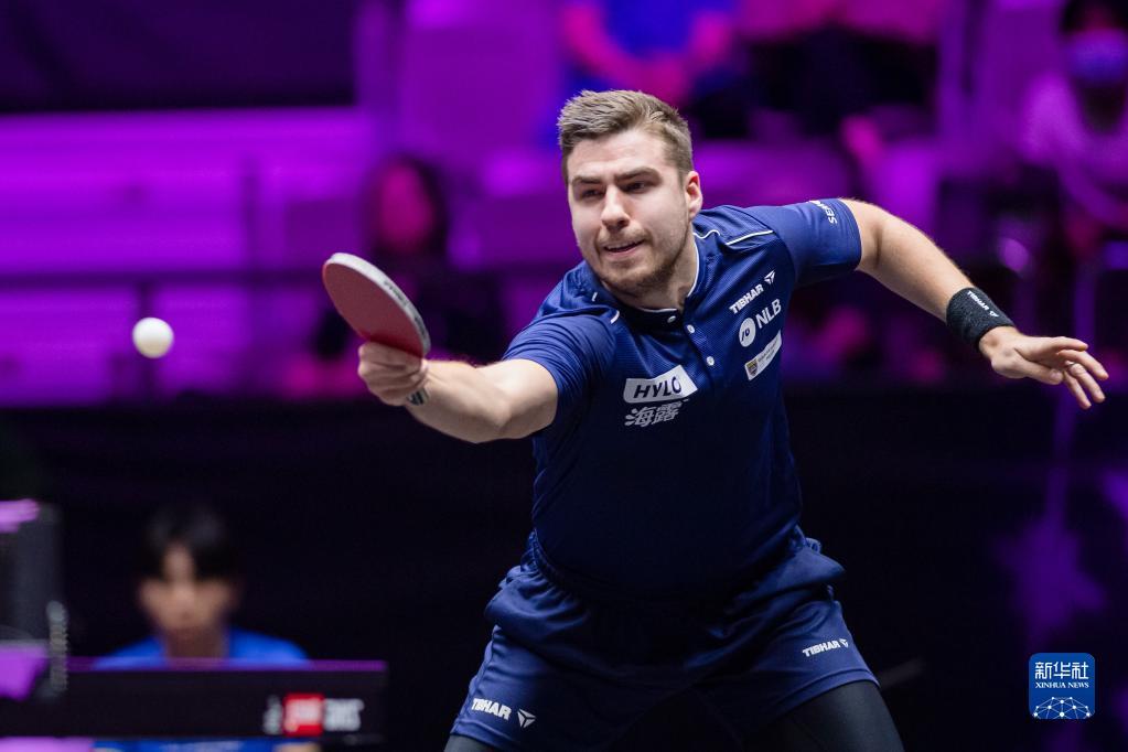 顶入了海登 顶入了海登